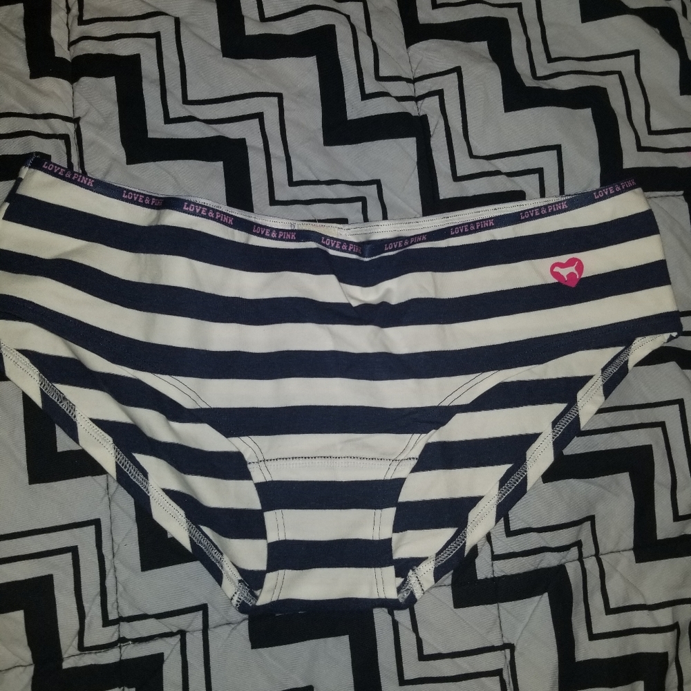 VS PINK PANTY
